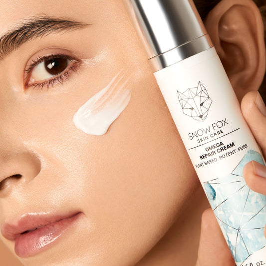 Snow Fox's Secret: Omega Cream for Rosacea Care